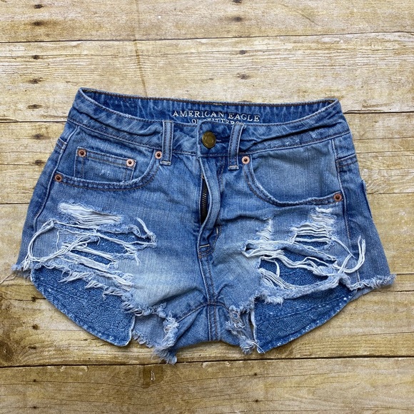American Eagle Outfitters Pants - American Eagan distressed high rise festival short